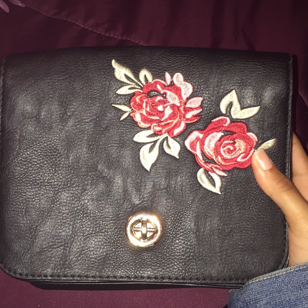 Rose Carved Purse